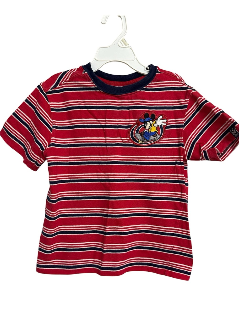 Vtg 90s Disney Store Skateboard Mickey Mouse
Red Stripe Graphic Tee Kids XS